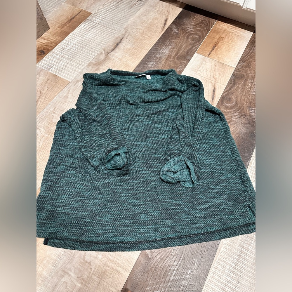 Cozy Teal Top